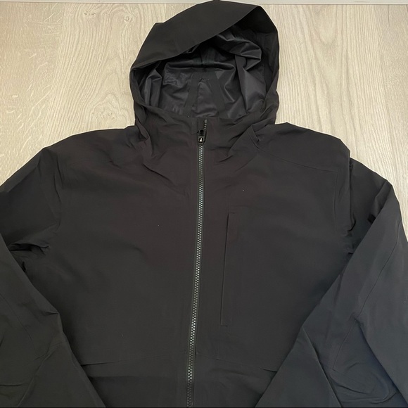 lululemon athletica Jackets & Coats Lululemon Mens Rain Waterproof